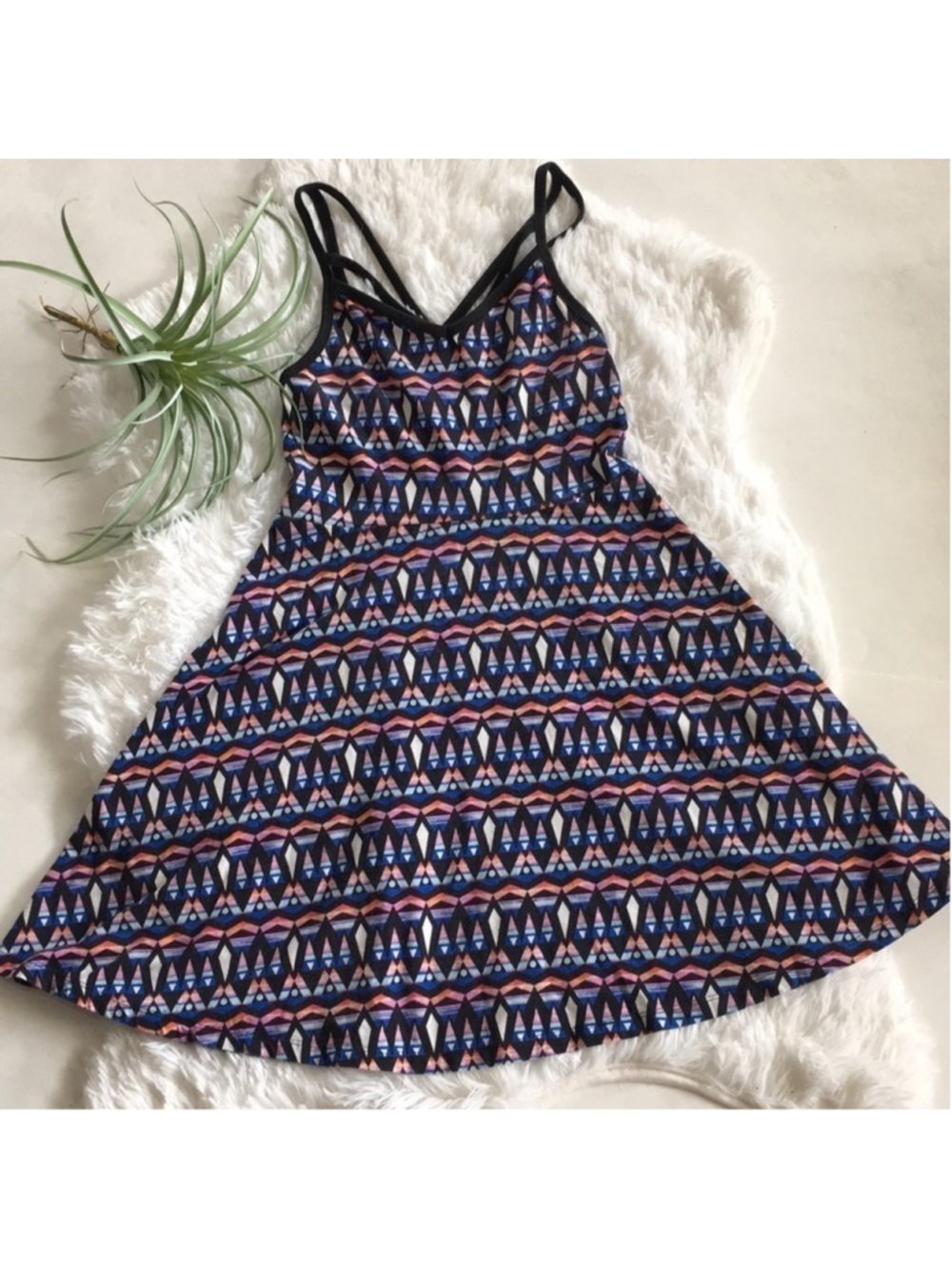 VICTORIA’S Secret Pink spaghetti strap dress size xs abstract